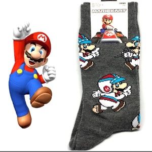 🆕🔴 Nintendo Mario Crew Socks